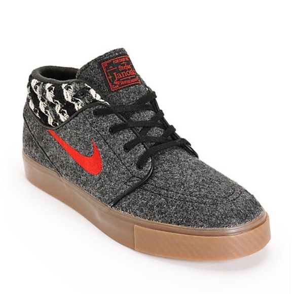 Nike Other - Nike Stefan Janoski mid warmth skater sneakers